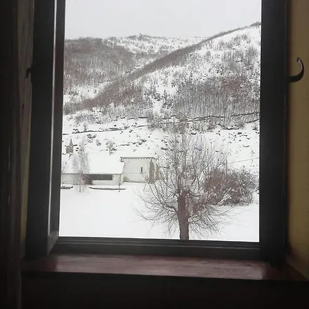 בית הארחה Casa Crescente Boca de Huérgano