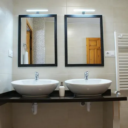 Pensión Casa Crescente *
